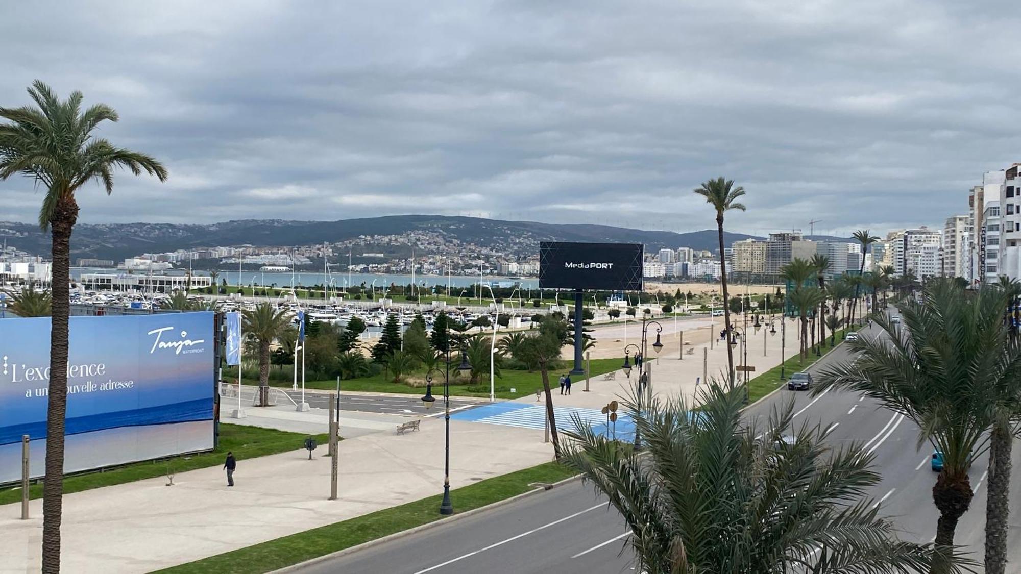 Hotel Biarritz Танжер Екстериор снимка