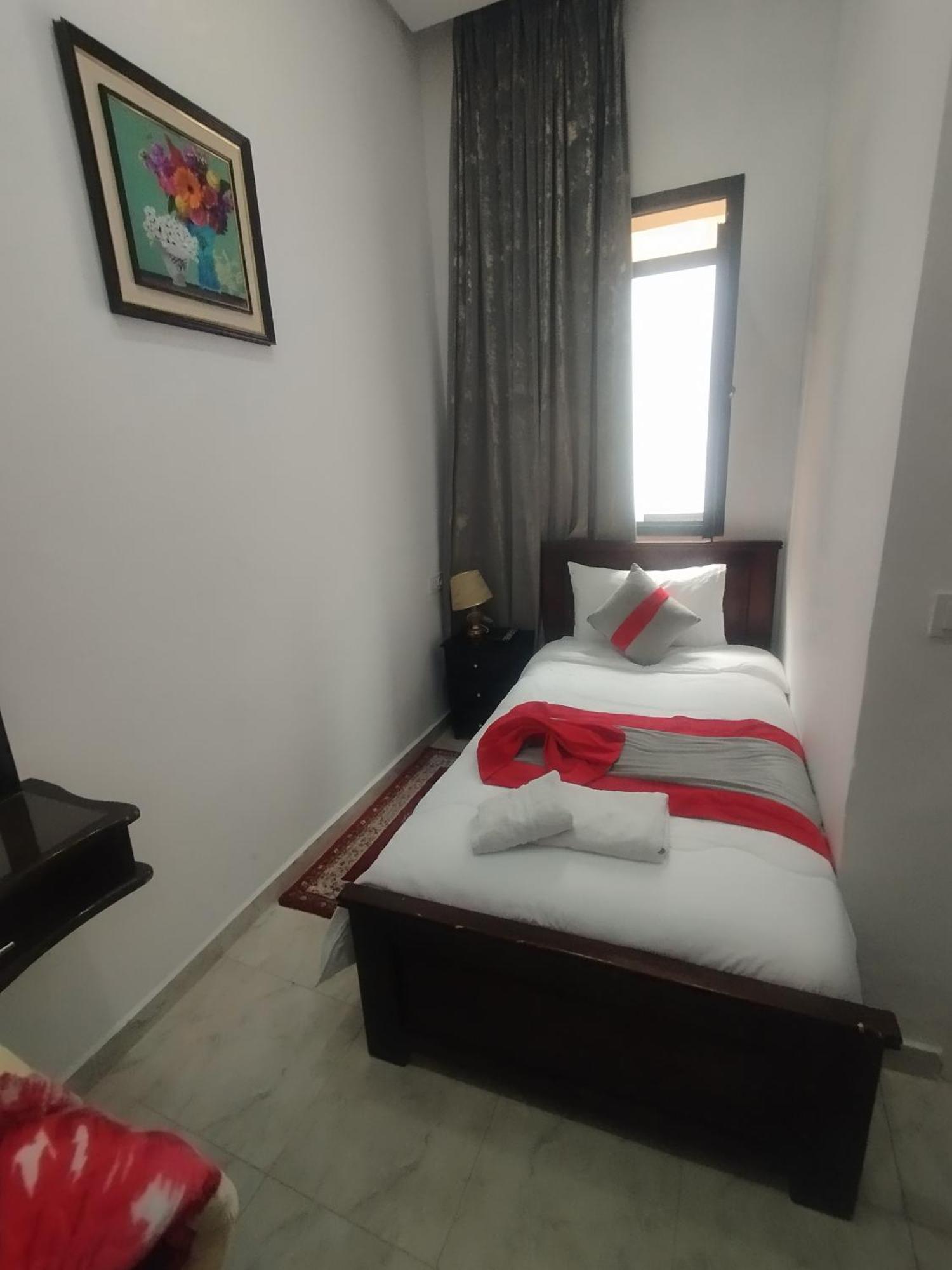 Hotel Biarritz Танжер Екстериор снимка